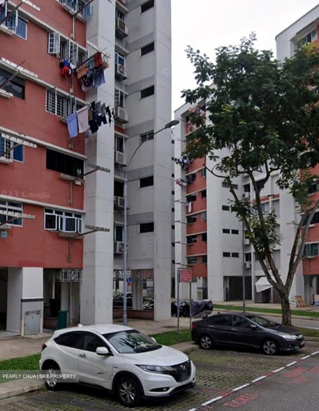 Hougang Avenue 1 (Hougang),  #607265491